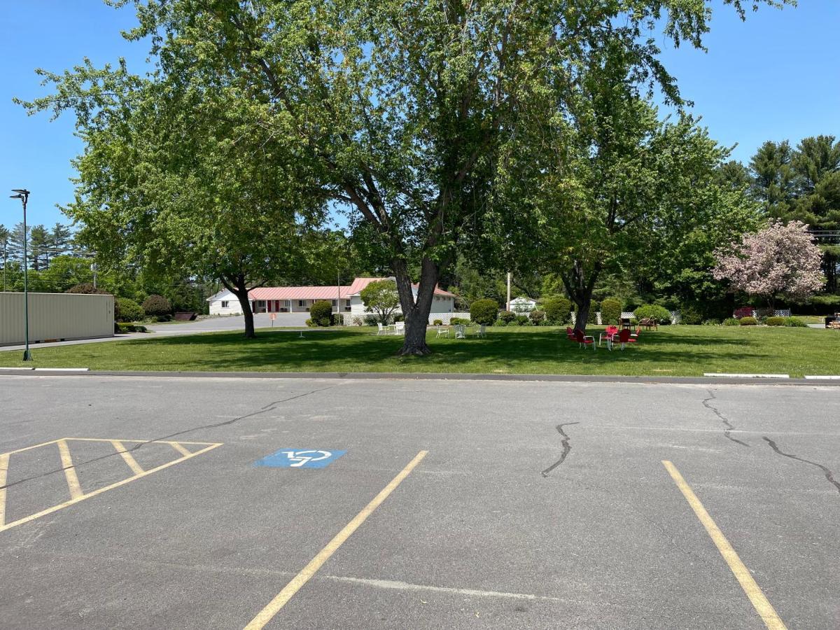 Belmont Motel Skowhegan Extérieur photo