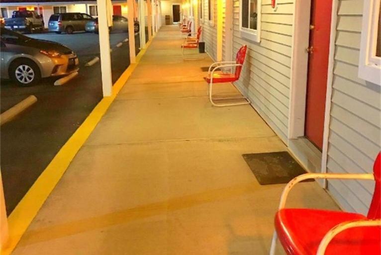 Belmont Motel Skowhegan Extérieur photo